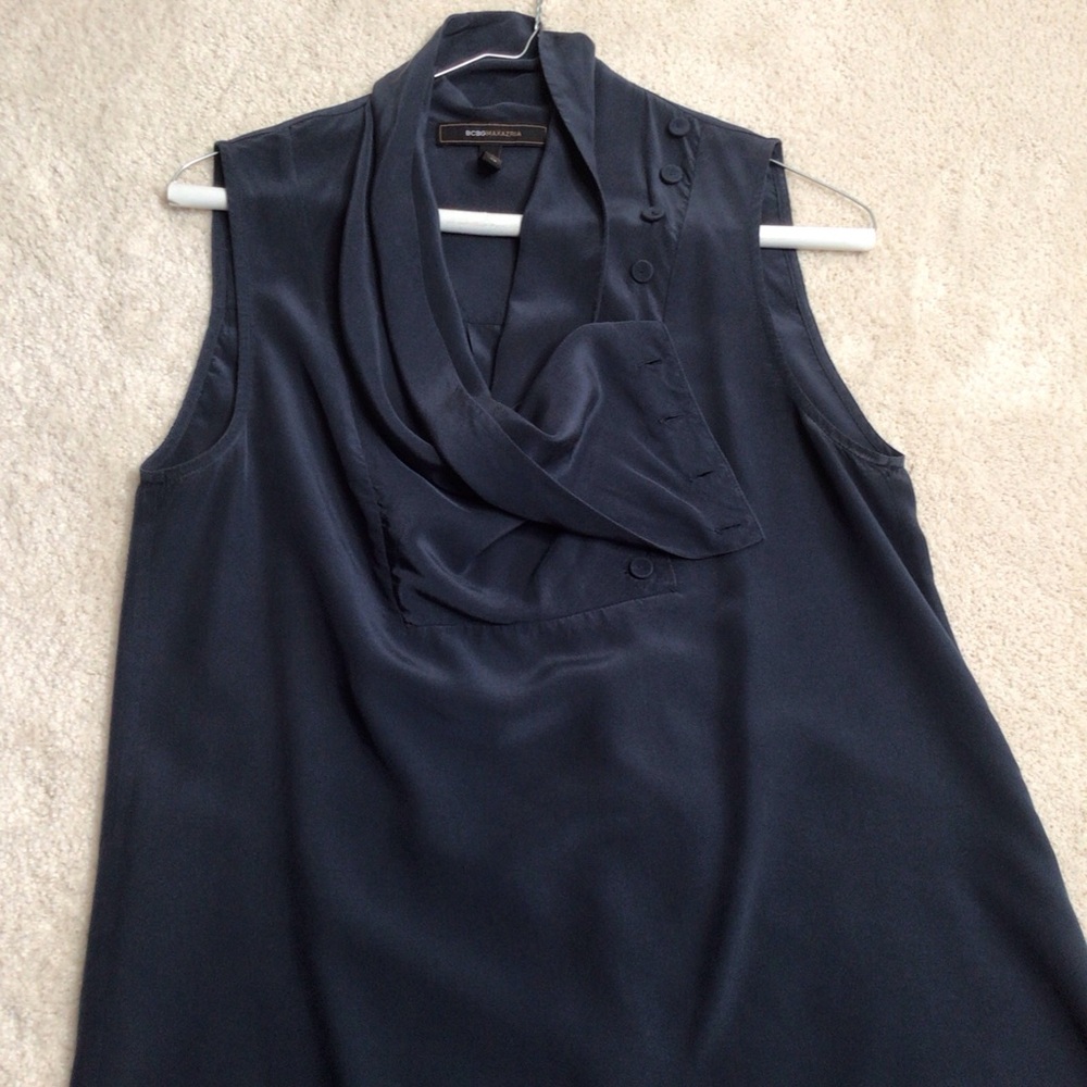 BCBG Silk Cowl Neck Sleeveless Blouse Button collar XS